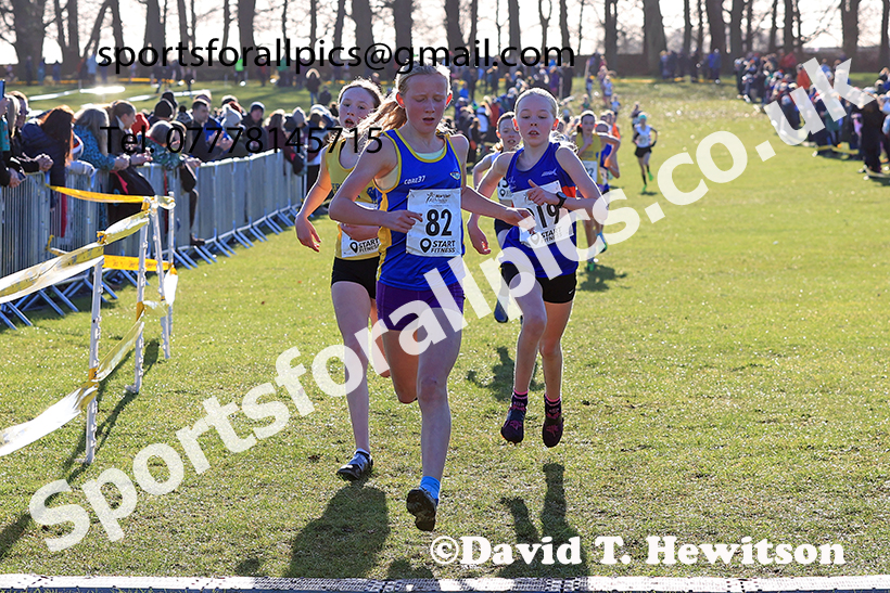 Girls under-13s 2025 Northern Cross Country Champs, Tatton Park, Knutsford, Cheshire. Photo: David T. Hewitson/Sports for All Pics